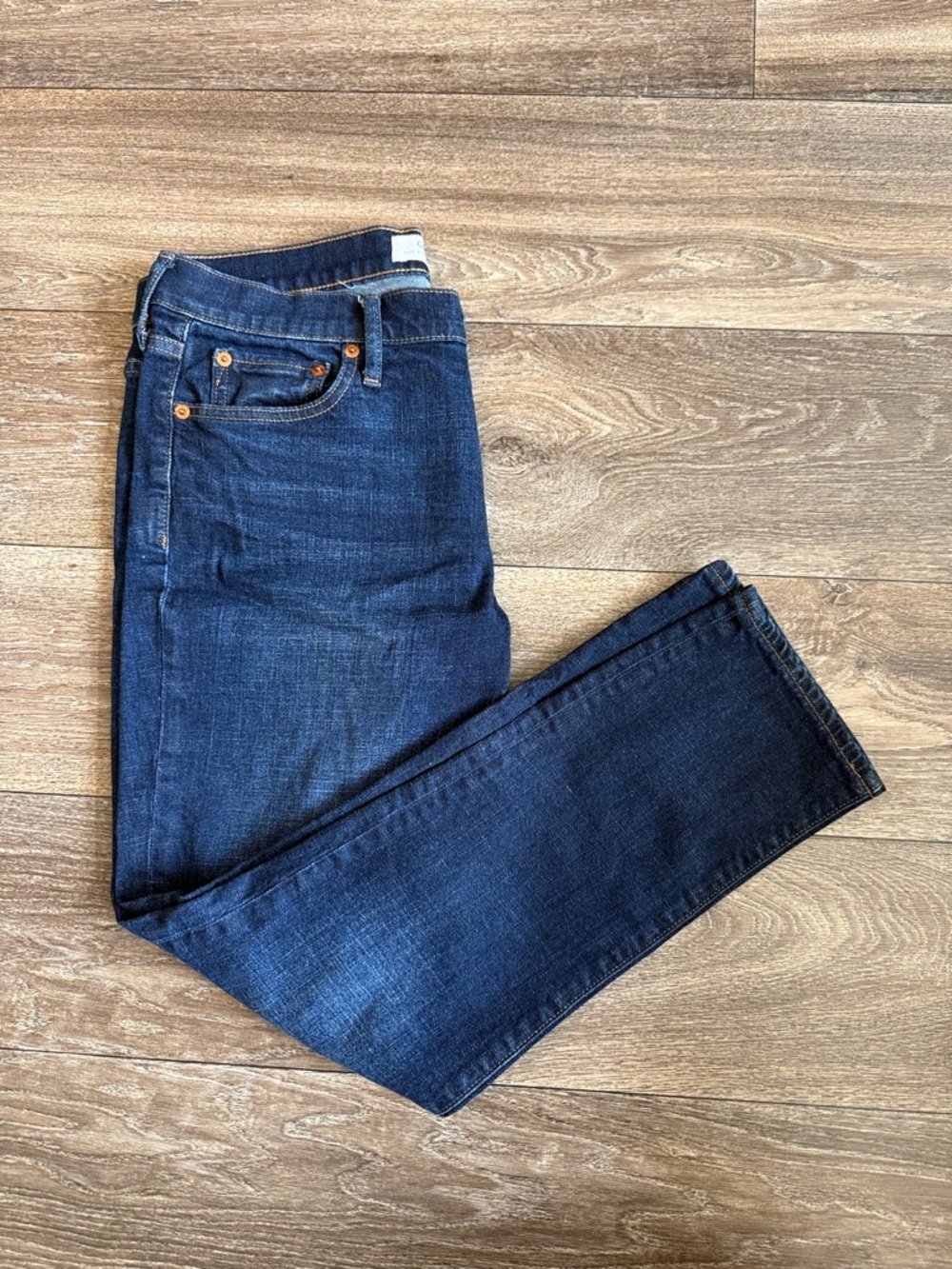 Women’s Dark Blue Straight-Leg Jeans
